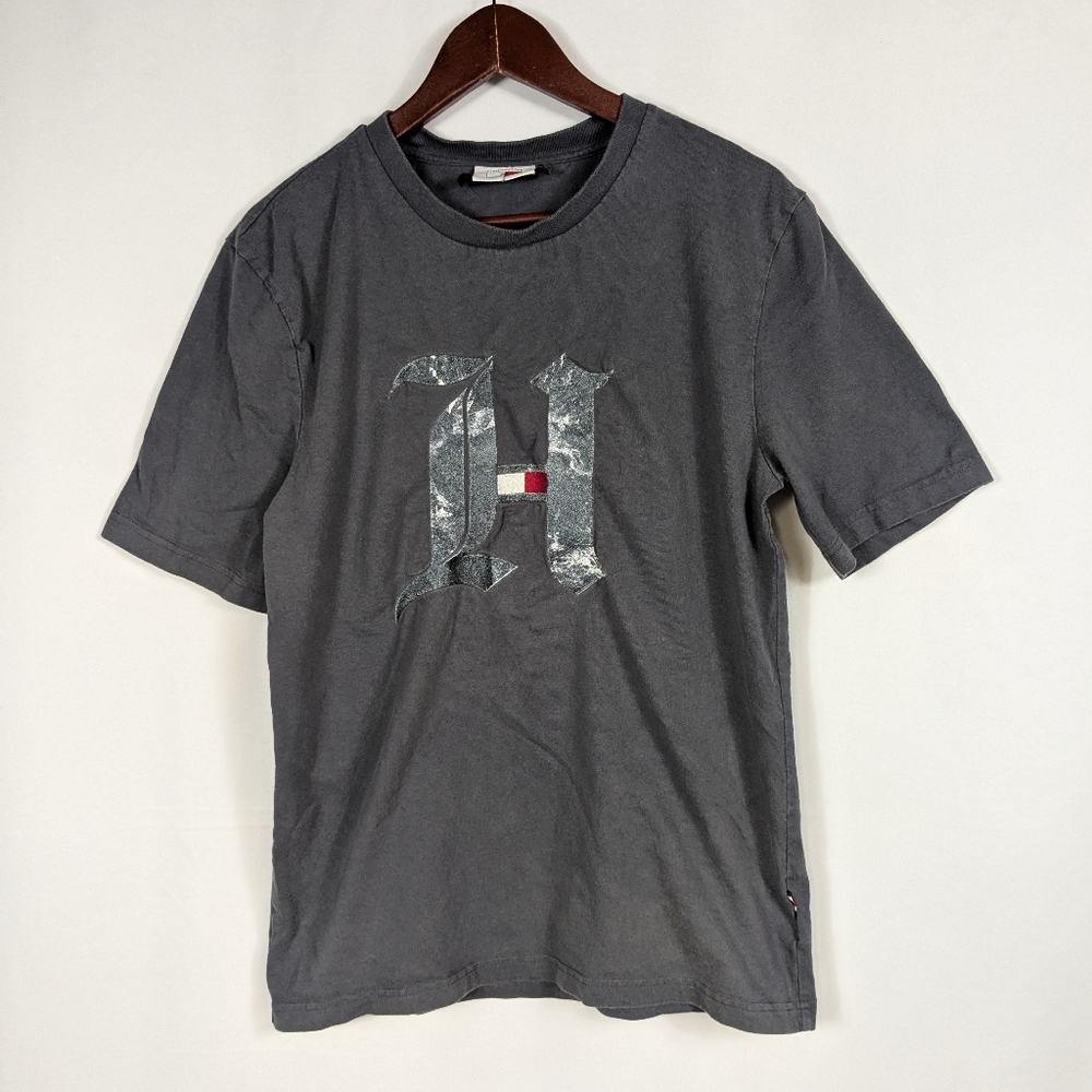 TOMMY HILFIGER Mens Lewis Hamilton Graphic T-Shirt Top Large Gray Cotton A027